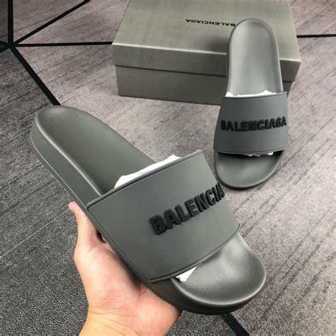 balenciaga slippers